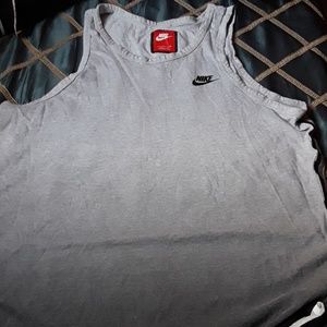 Nike Tank Top L
